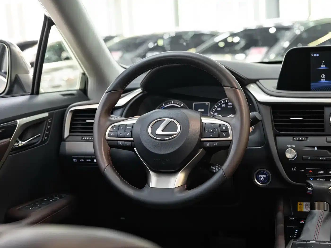 Lexus RX 2020 Facelift 450hL AWD Elegant 7-Seater — миниатюра 15