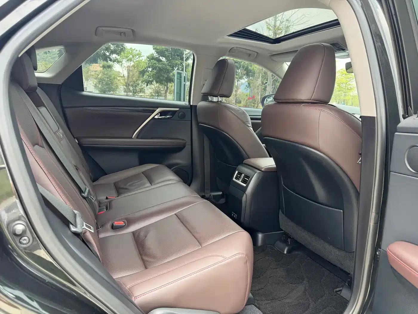 Lexus RX 2020 Facelift 300 2WD Comfort Edition — миниатюра 14