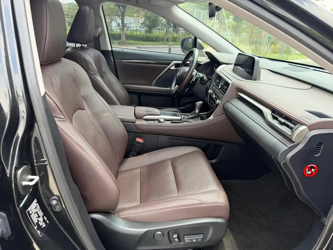 Lexus RX 2020 Facelift 300 2WD Comfort Edition — миниатюра 15