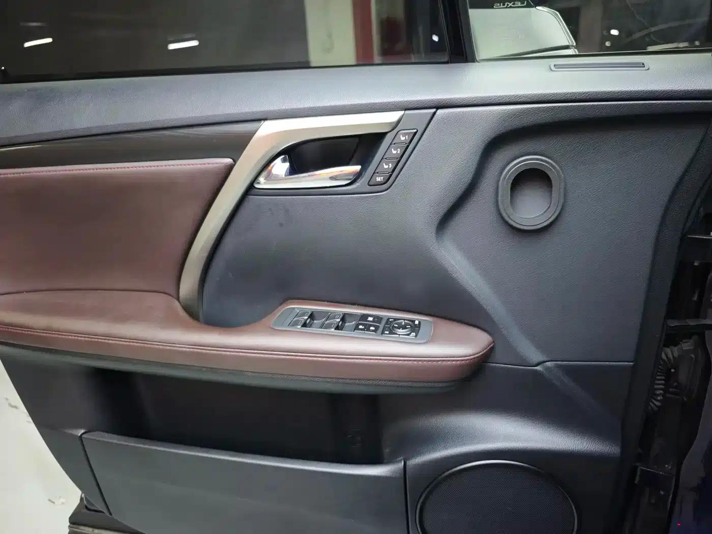 Lexus RX 2020 300 2WD Comfort Edition (China VI Emission Standard) — миниатюра 11