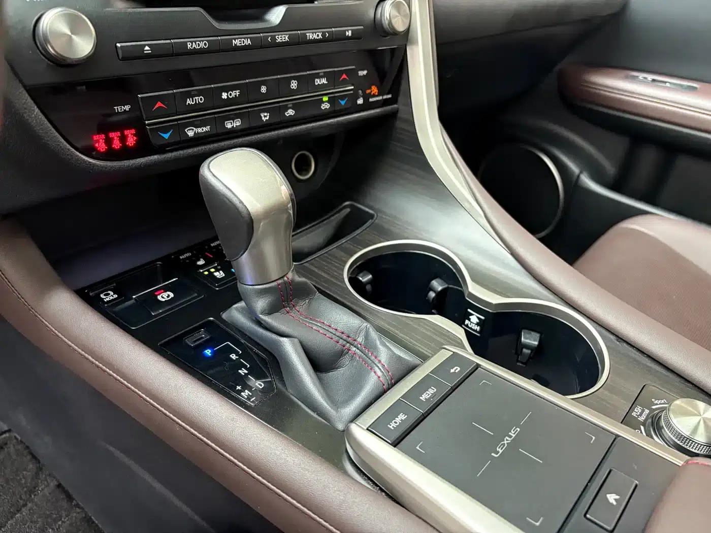 Lexus RX 350 2020 Canadian Spec — миниатюра 13