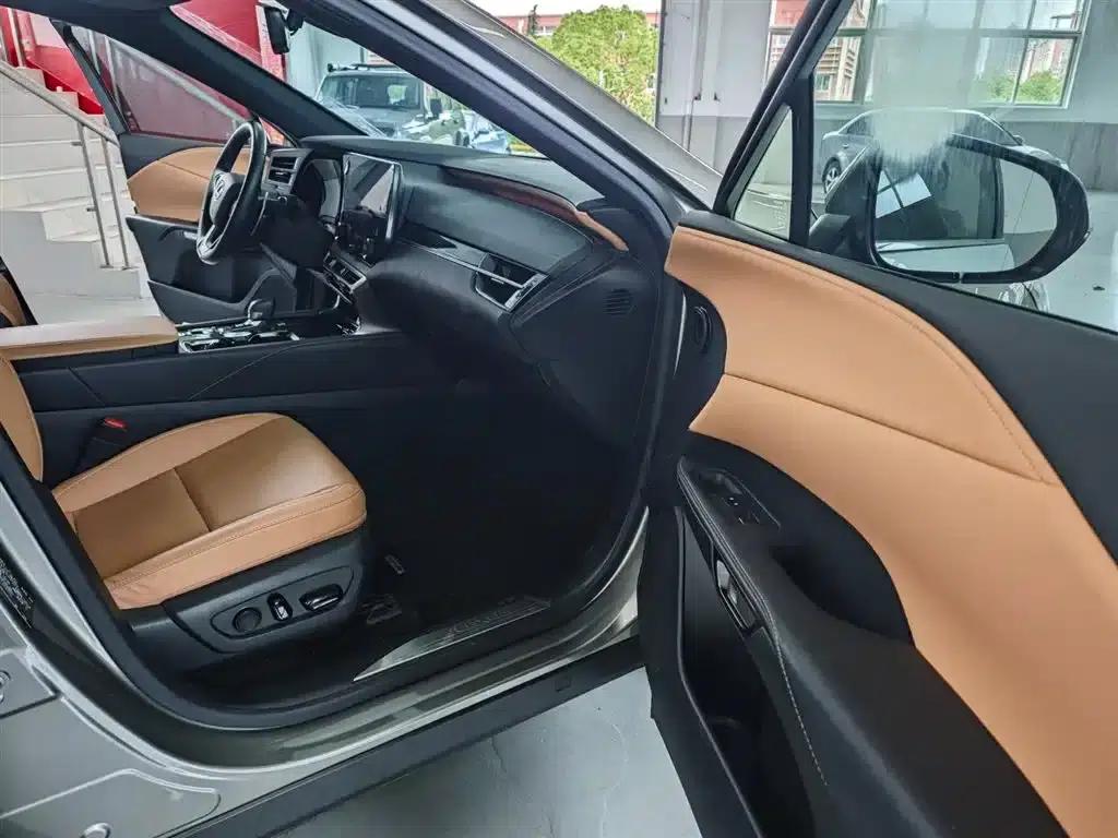 Lexus RX 2023 350h AWD Premium Edition — миниатюра 7