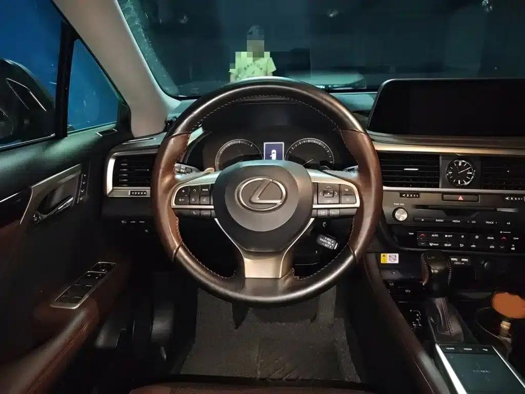 Lexus RX 2020 Facelift 300 AWD Elegant Edition — миниатюра 3