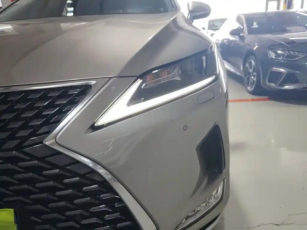 Lexus RX 2020 Facelift 300 2WD Elite Edition — миниатюра 24
