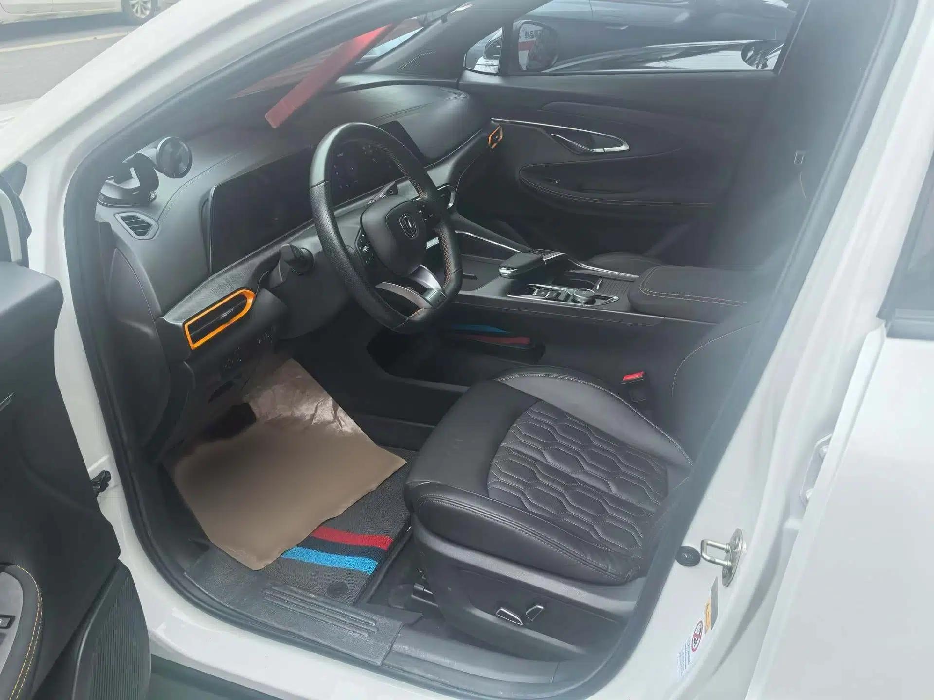 CHANGAN UNI-T 2022 1.5T Prestige Version — миниатюра 14