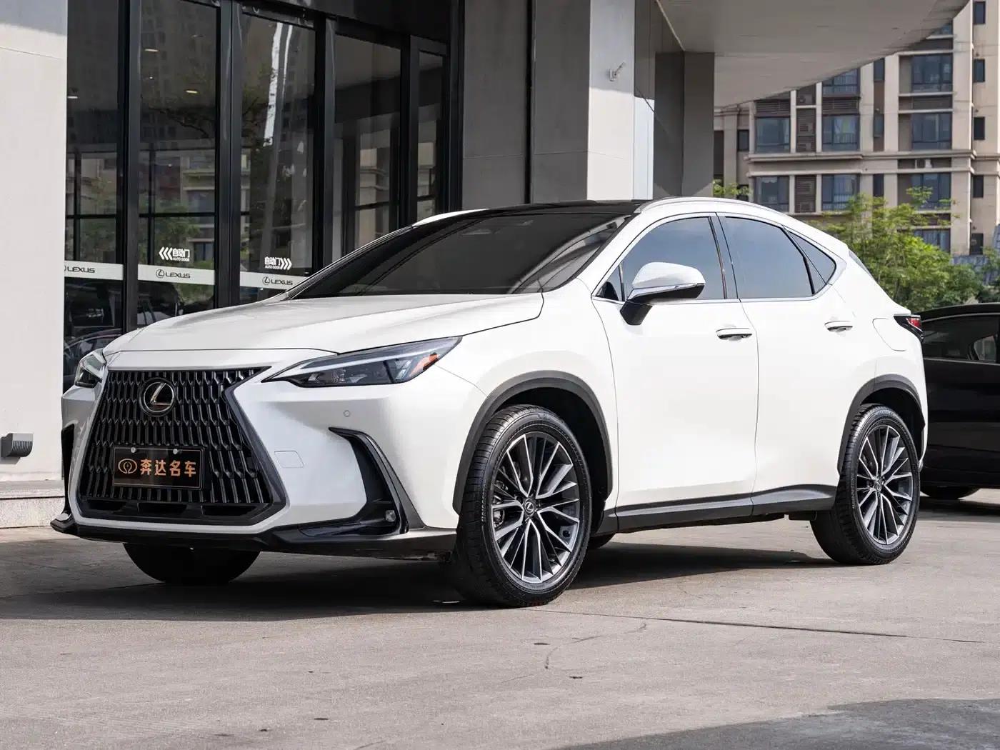 Lexus NX 2022 260 AWD Premium Edition — миниатюра 1
