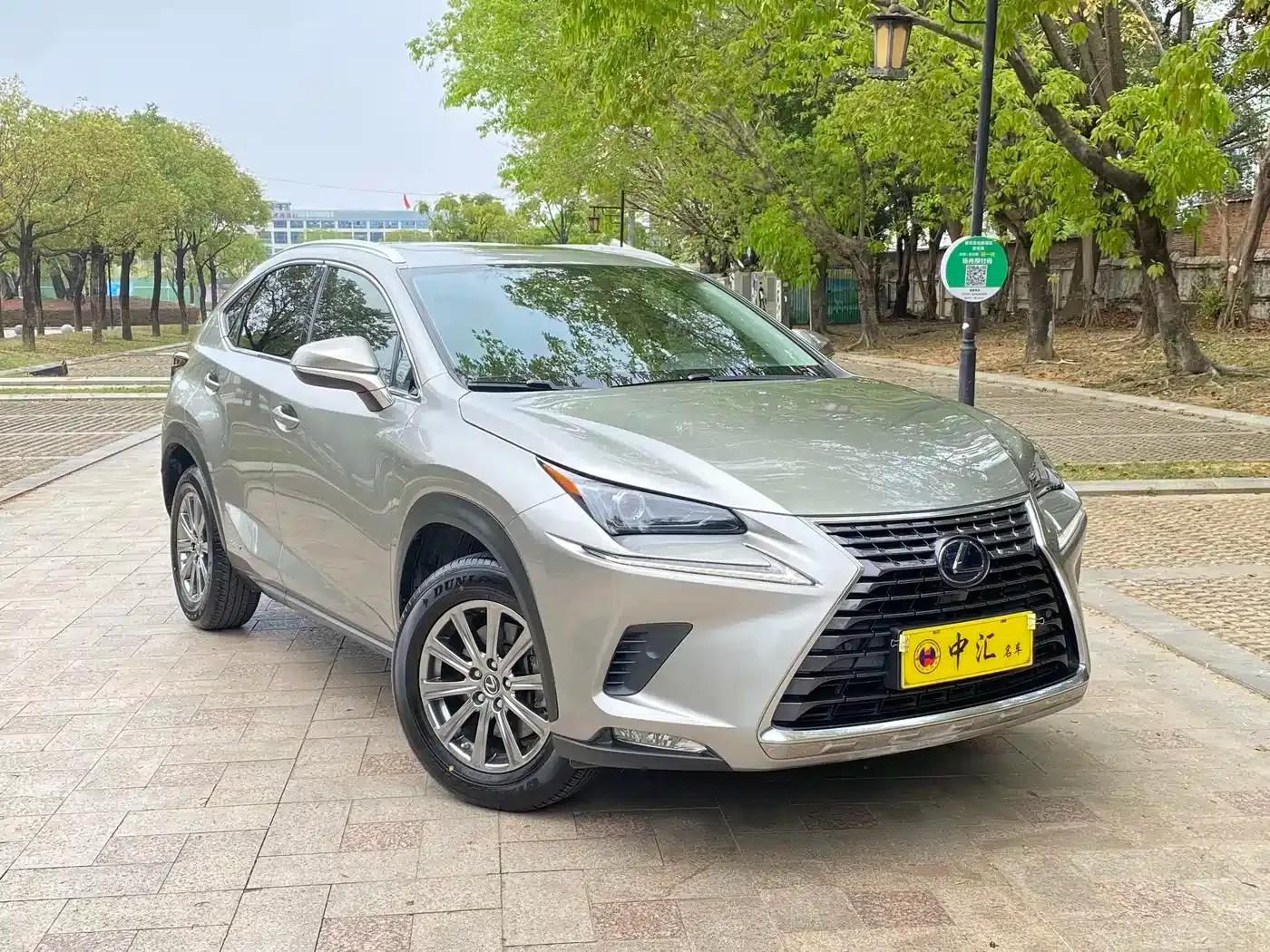 Lexus NX 2020 300h FWD Sport Edition (China VI Emission Standard) — миниатюра 3