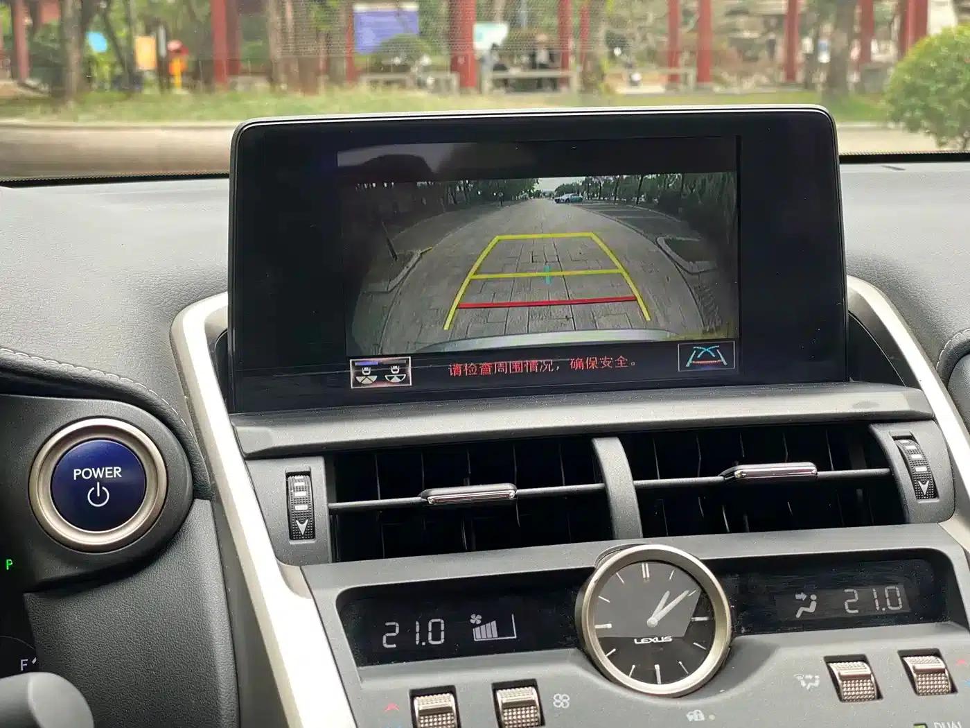 Lexus NX 2020 300h FWD Sport Edition (China VI Emission Standard) — миниатюра 21