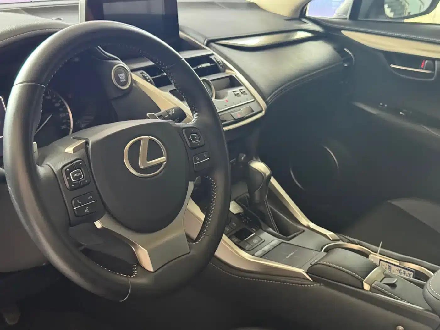 Lexus NX 2020 200 FWD Sport Edition (China VI Emission Standard) — миниатюра 11