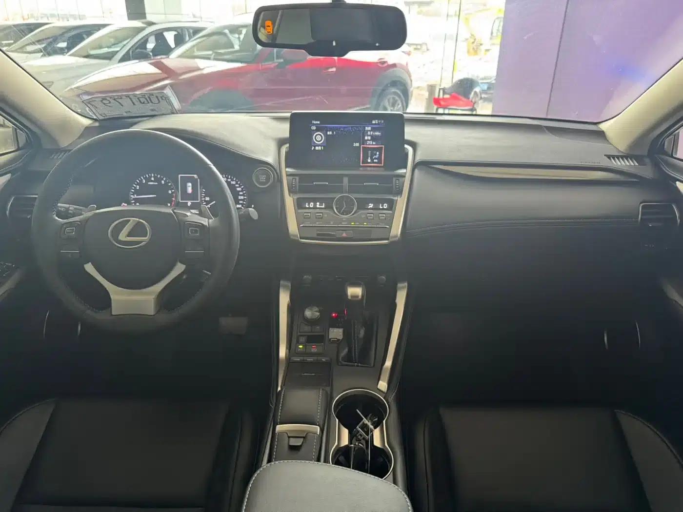 Lexus NX 2020 200 FWD Sport Edition (China VI Emission Standard) — миниатюра 16