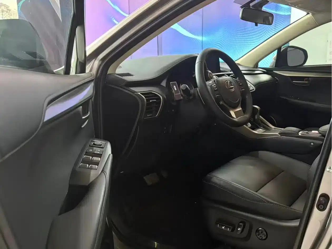 Lexus NX 2020 200 FWD Sport Edition (China VI Emission Standard) — миниатюра 18