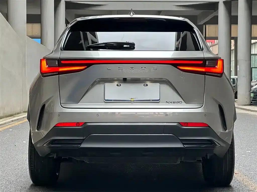 Lexus NX 2024 260 AWD Skyactiv Edition — миниатюра 4