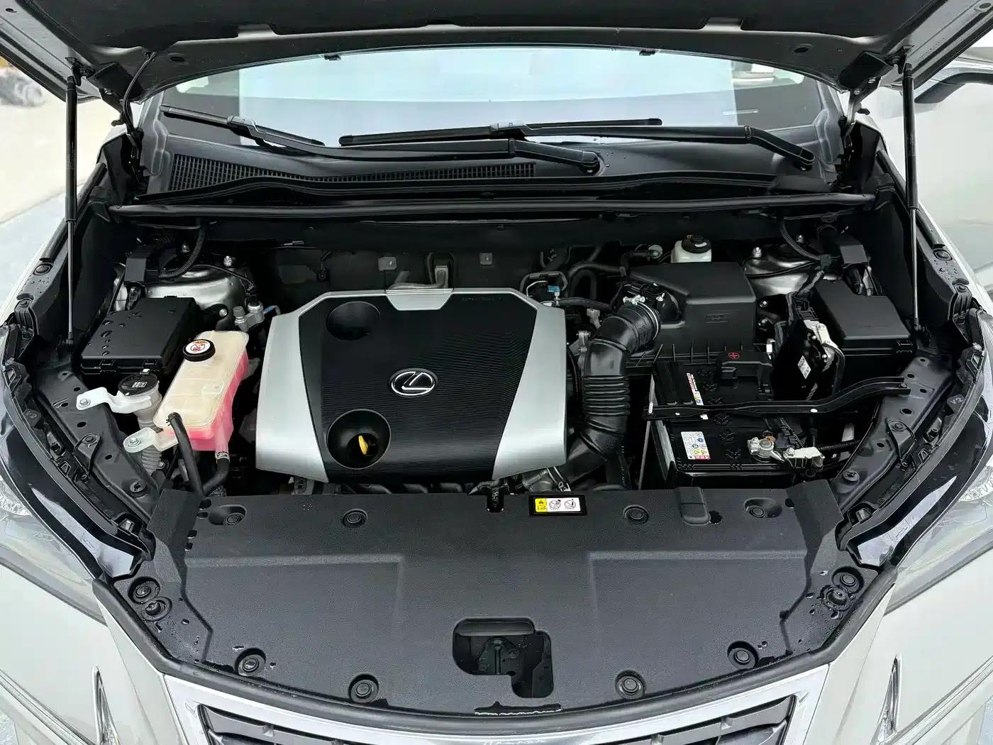 Lexus NX 2020 200 FWD Sport Edition (China VI Emission Standard) — миниатюра 16