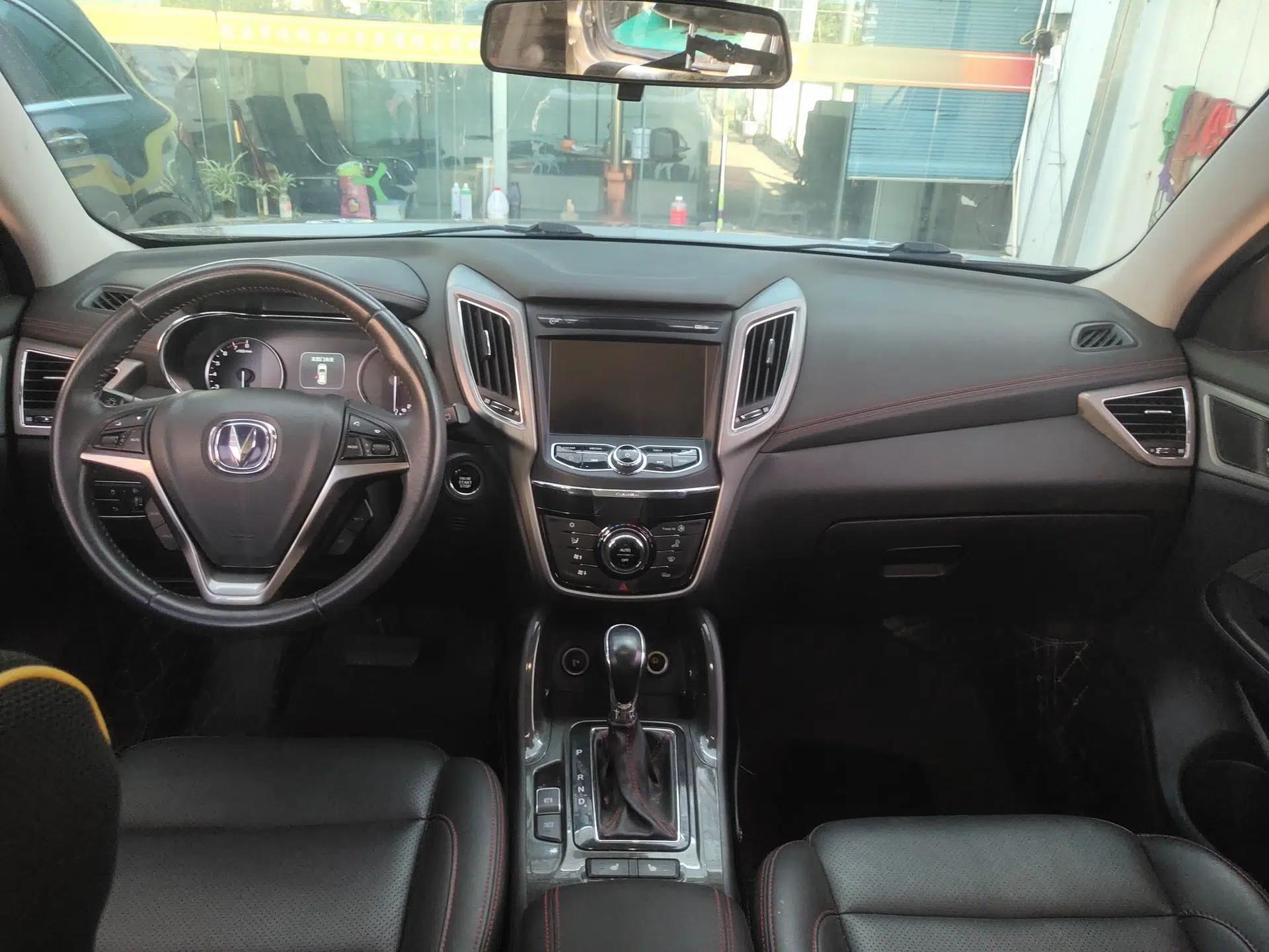 CHANGAN CS75 2017 Shangkui Edition 1.5T Automatic Sharp Model — миниатюра 10