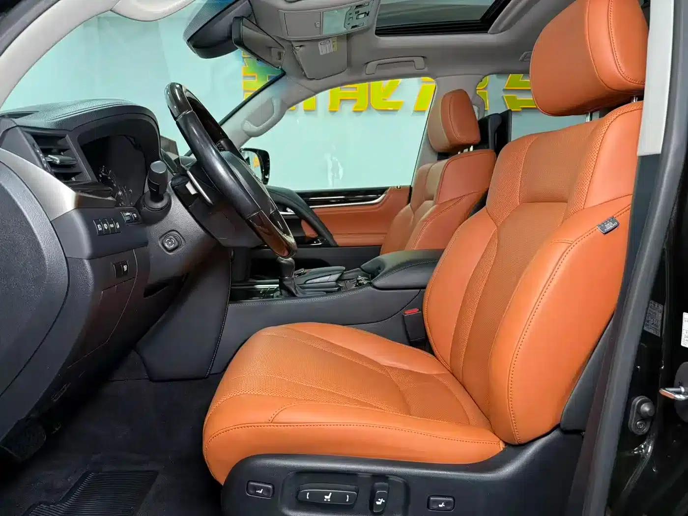 2016 Lexus LX 570 Premium Luxury Edition — миниатюра 8