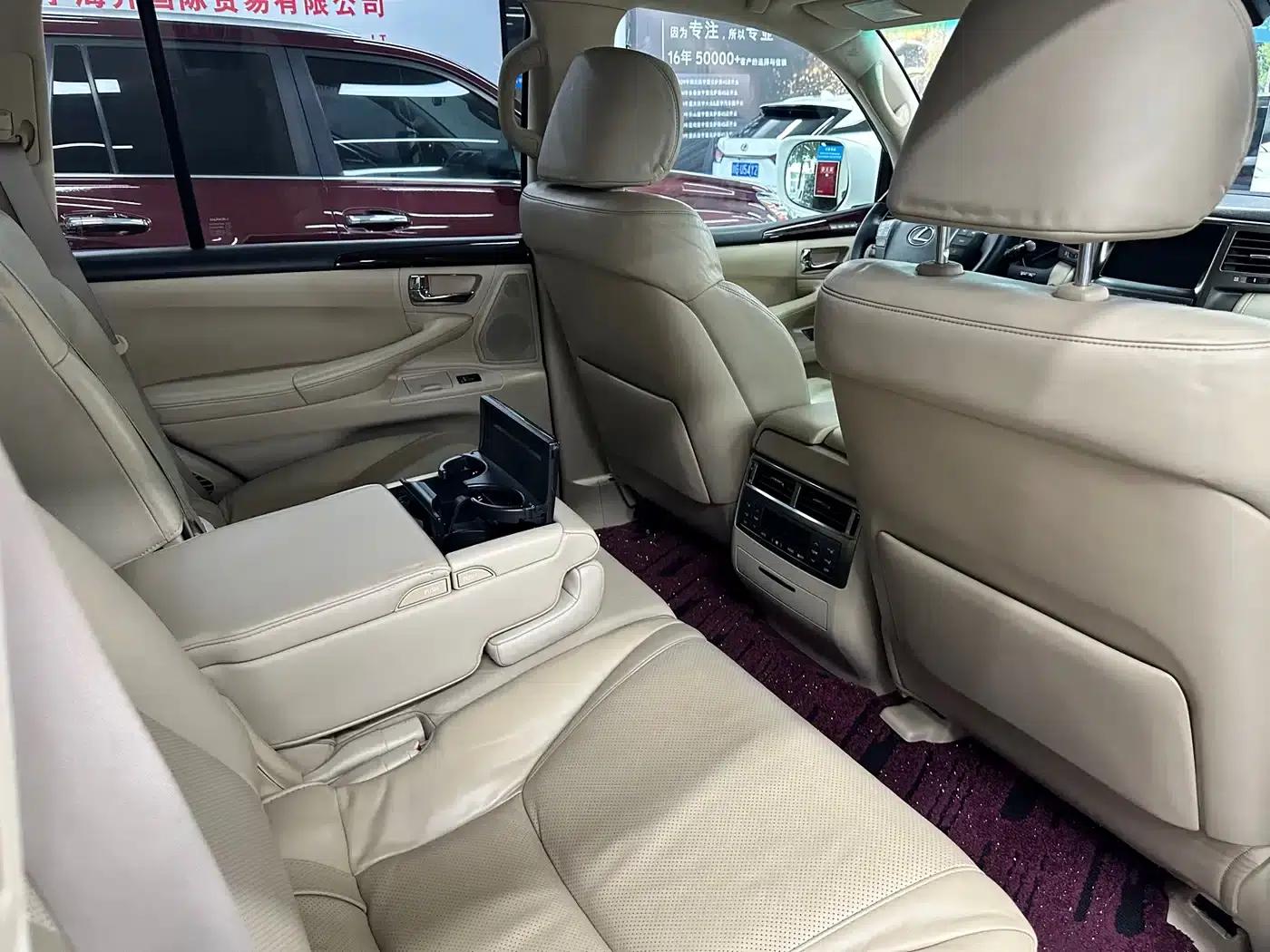 Lexus LX 2009 570 — миниатюра 14