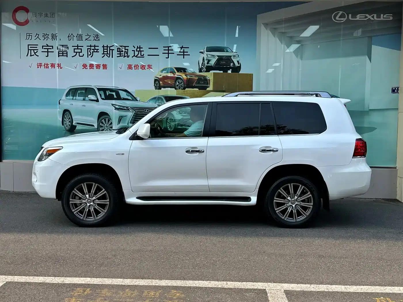 Lexus LX 2009 570 — миниатюра 5