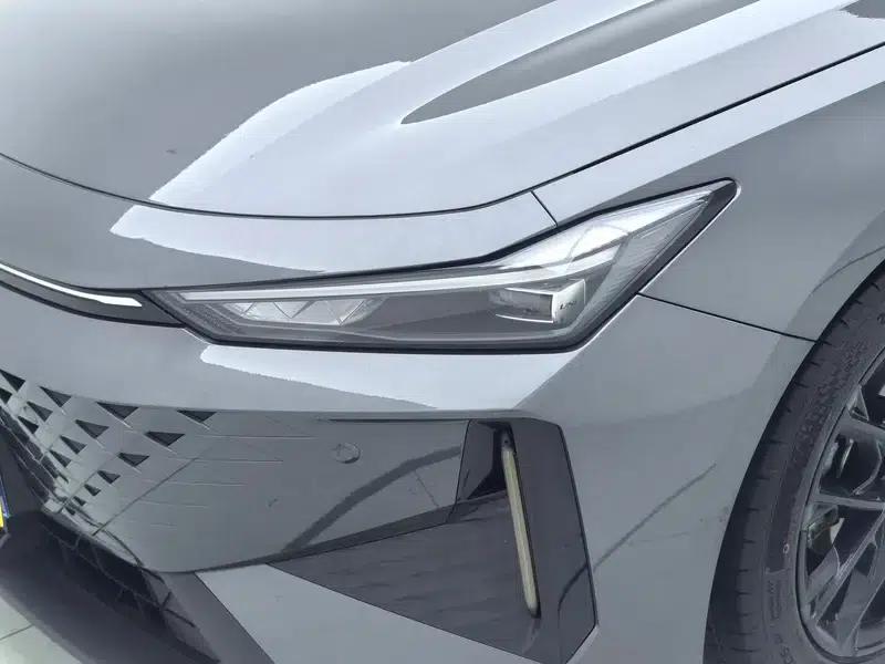 Changan UNI-V 2024 1.5T Premium Edition — миниатюра 12