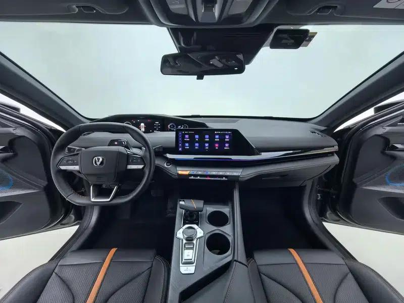 Changan UNI-V 2024 1.5T Premium Edition — миниатюра 14