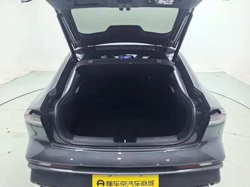 Changan UNI-V 2024 1.5T Premium Edition — миниатюра 29