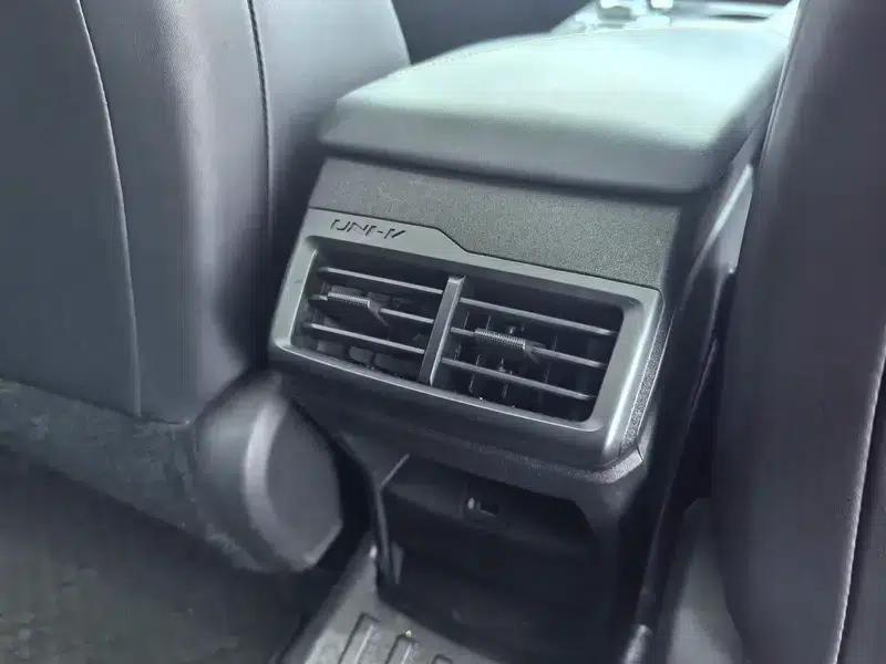 Changan UNI-V 2024 1.5T Premium Edition — миниатюра 10