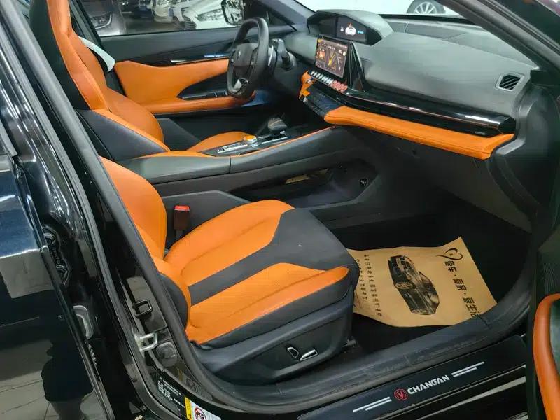 Changan UNI-V 2023 1.5T Sport Edition — миниатюра 5