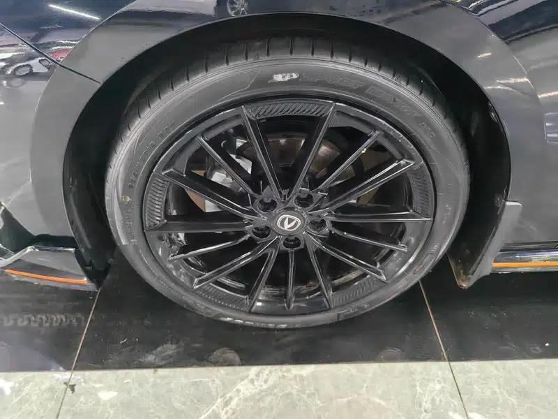 Changan UNI-V 2023 1.5T Sport Edition — миниатюра 6