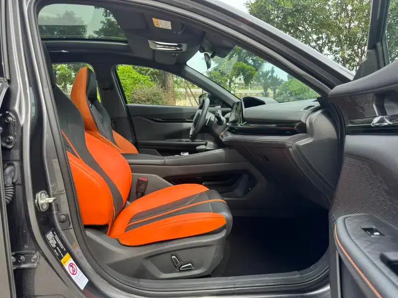 Changan UNI-V 2024 1.5T Premium Sport — миниатюра 11