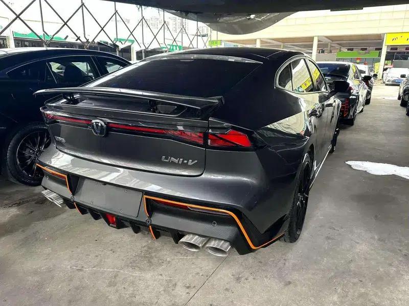Changan UNI-V 2022 1.5T Sport Edition — миниатюра 6