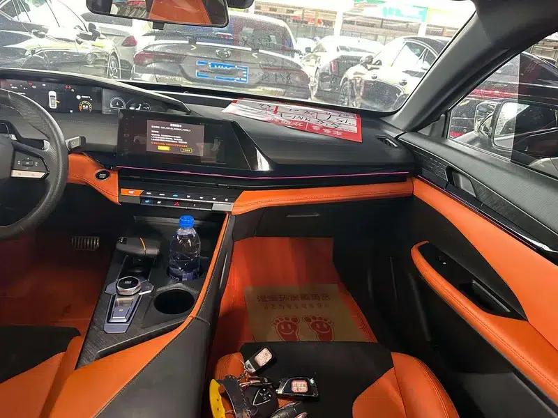 Changan UNI-V 2022 1.5T Sport Edition — миниатюра 10