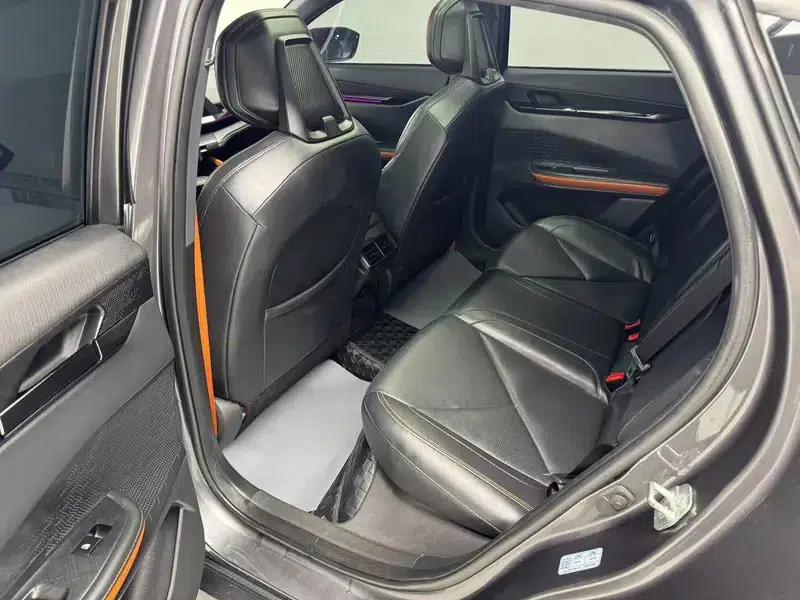 Changan UNI-V 2022 1.5T Premium Edition — миниатюра 15
