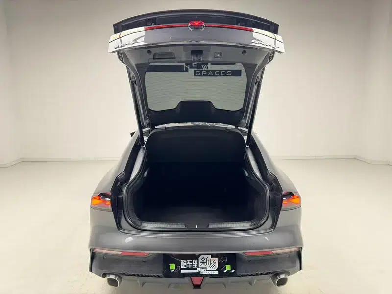 Changan UNI-V 2022 1.5T Premium Edition — миниатюра 18