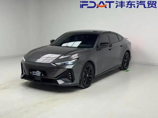 Changan UNI-V 2022 1.5T Premium Edition