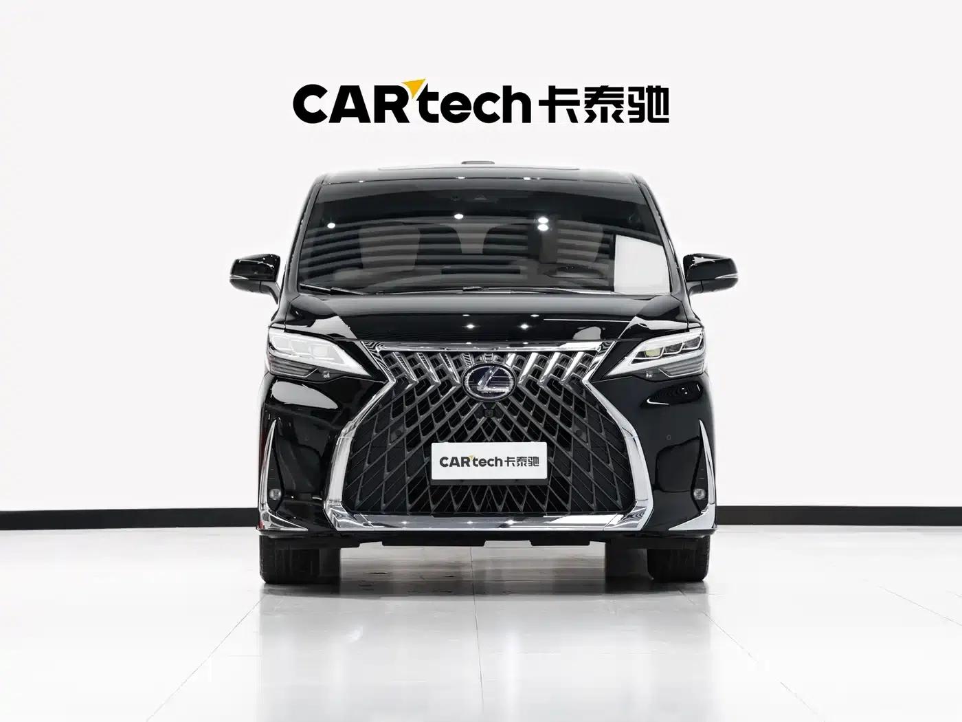 Lexus LM 2020 300h Four-Seat Executive Edition — миниатюра 2