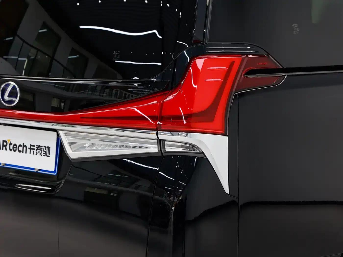 Lexus LM 2020 300h Four-Seat Executive Edition — миниатюра 19