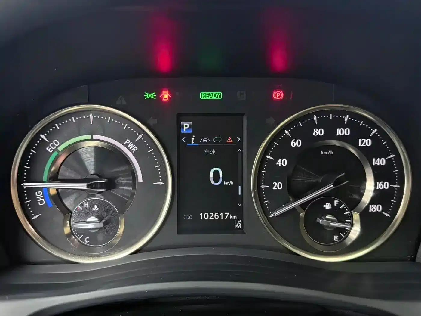 Lexus LM 2020 300h Four-Seat Executive Edition — миниатюра 20