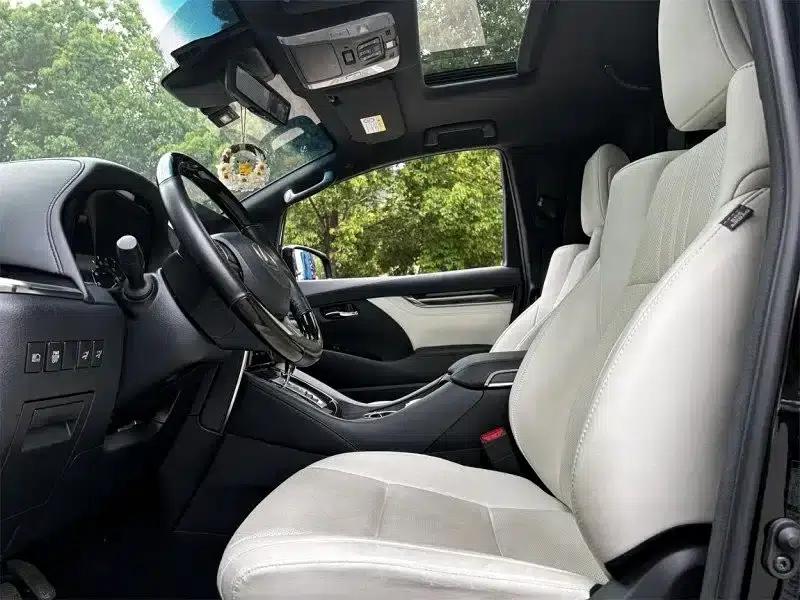 Lexus LM 2020 300h Four-Seat Executive Edition — миниатюра 6