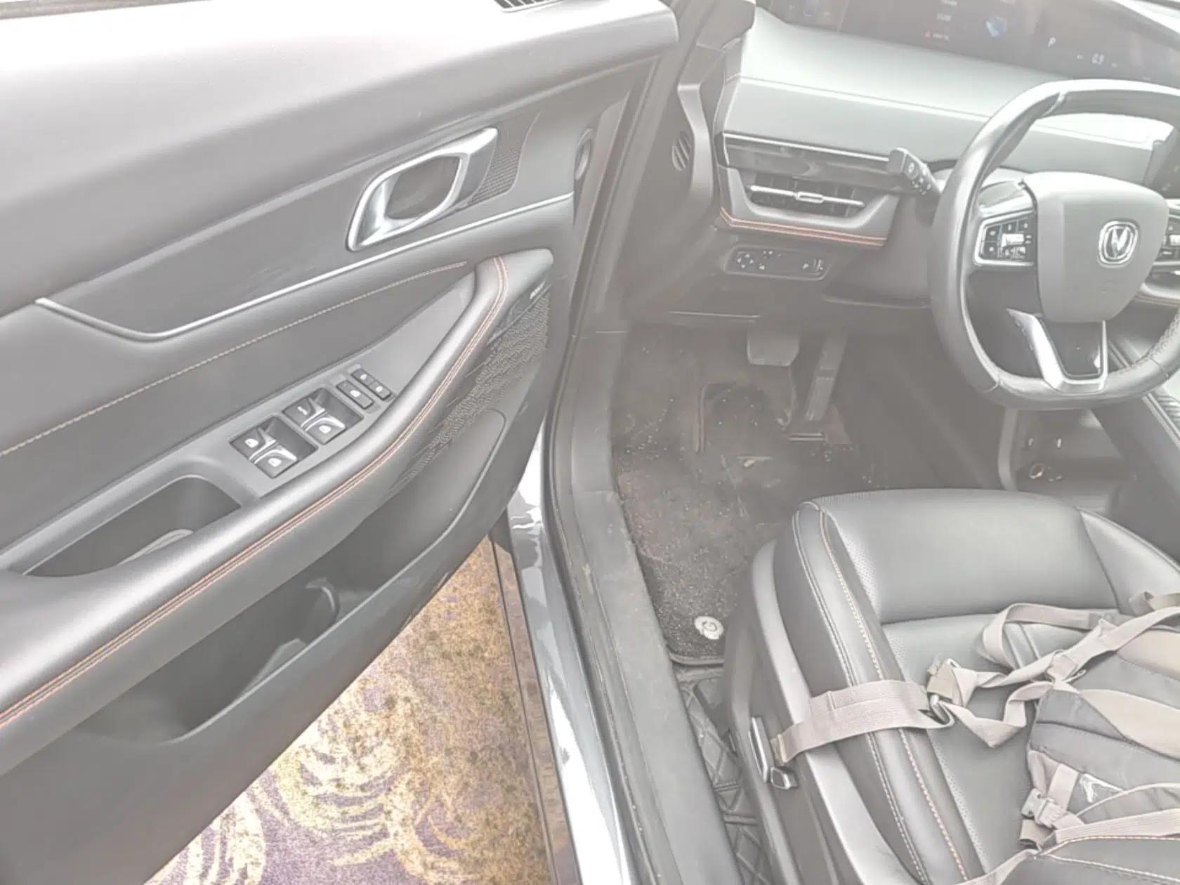 CHANGAN UNI-K 2021 2.0T Luxury Version — миниатюра 18