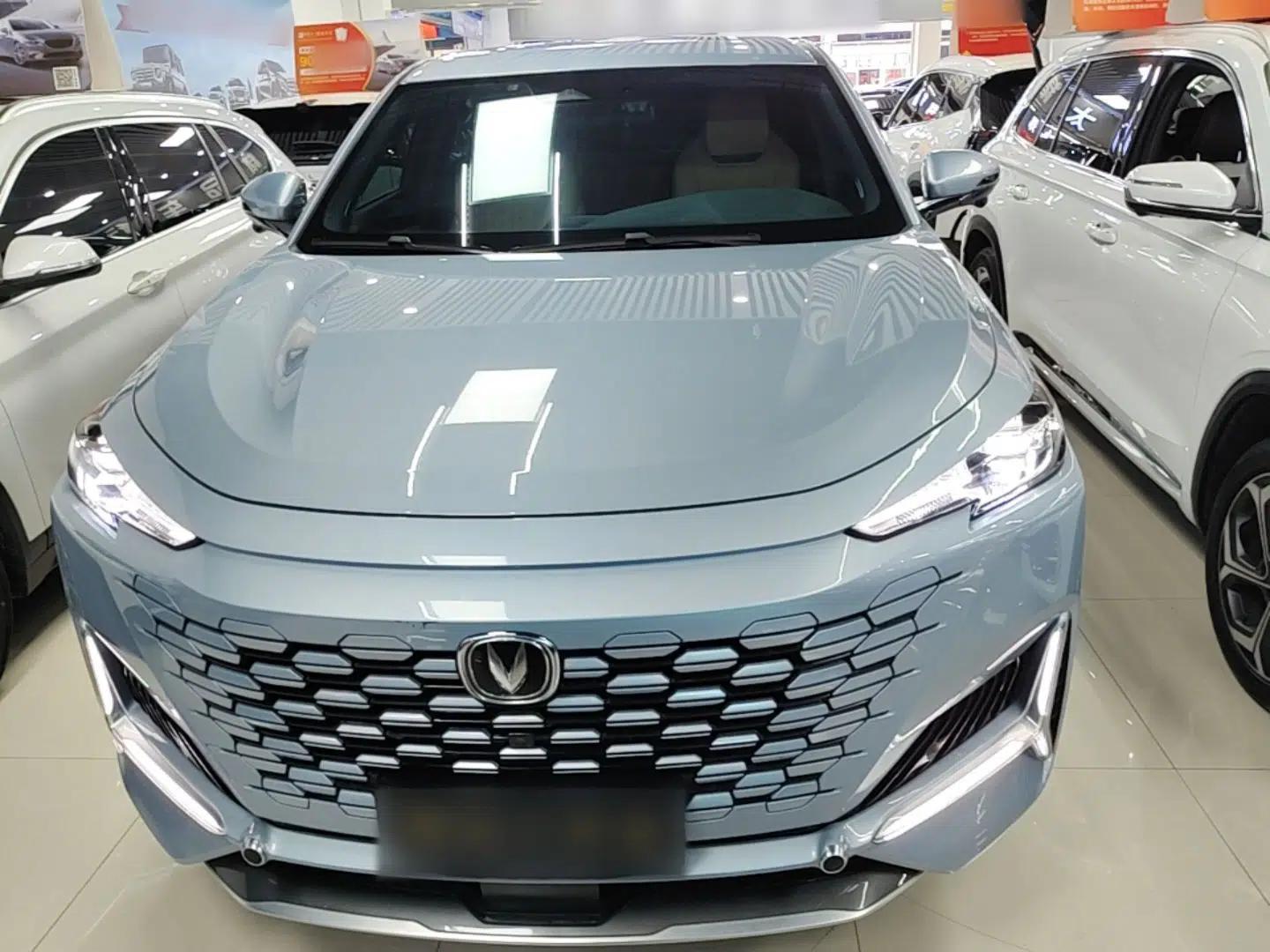 CHANGAN UNI-K 2021 2.0T All-Wheel Drive Prestige Version — миниатюра 2
