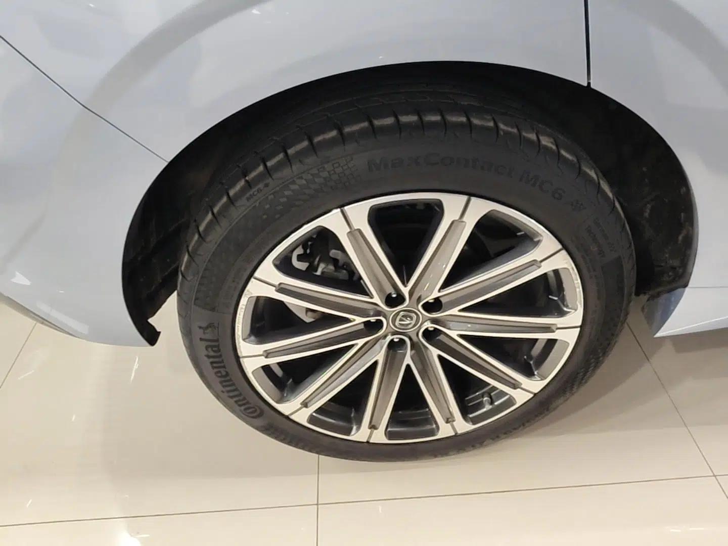 CHANGAN UNI-K 2021 2.0T All-Wheel Drive Prestige Version — миниатюра 11
