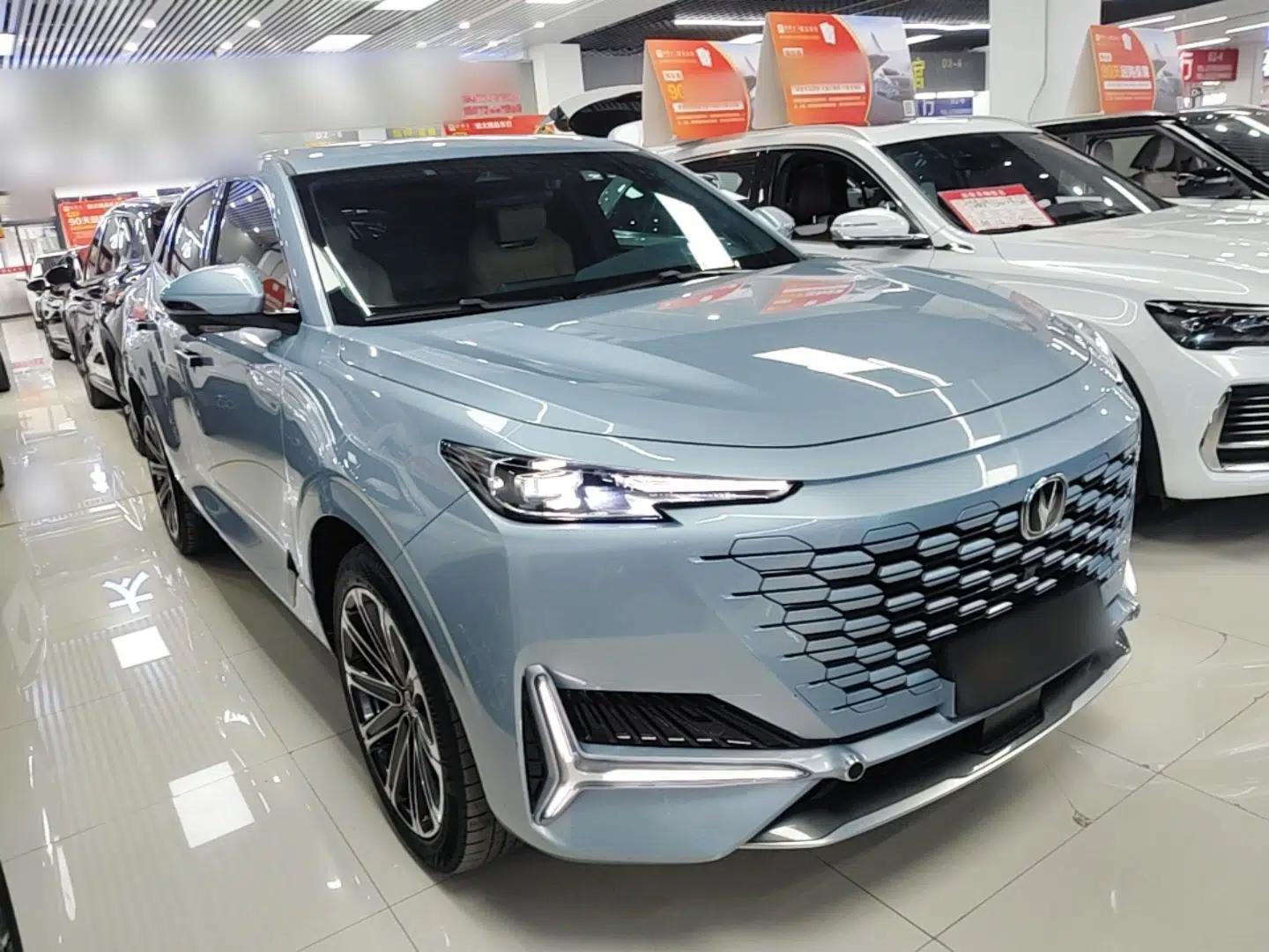 CHANGAN UNI-K 2021 2.0T All-Wheel Drive Prestige Version — миниатюра 3
