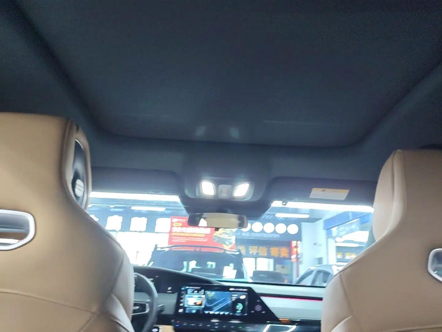 CHANGAN UNI-K 2021 2.0T All-Wheel Drive Prestige Version — миниатюра 21