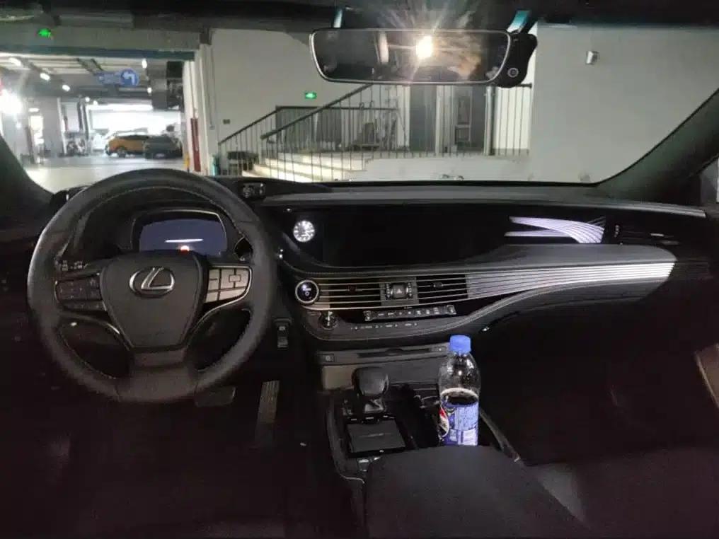 Lexus LS 2020 500h Premium Edition (China V Emission Standard) — миниатюра 5
