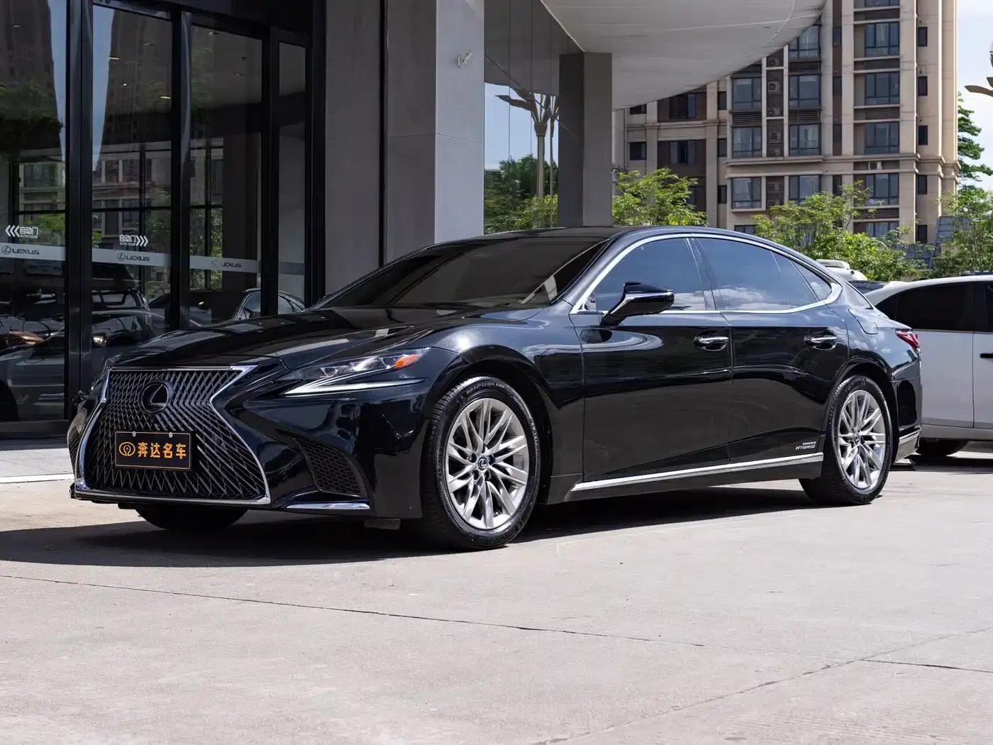 Lexus LS 2018 500h Luxury Edition (China VI Emission Standard) — миниатюра 1