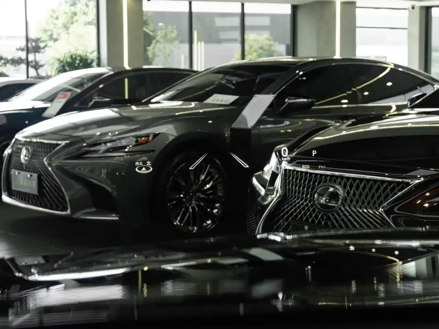 Lexus LS 2018 500h Luxury Edition (China VI Emission Standard) — миниатюра 21