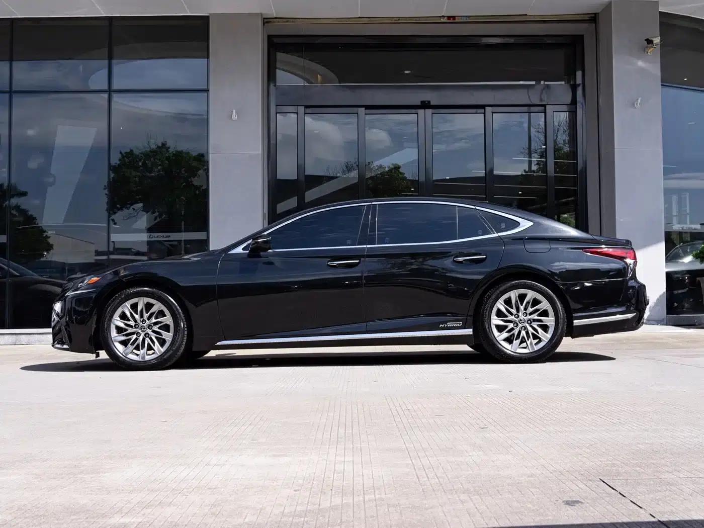 Lexus LS 2018 500h Luxury Edition (China VI Emission Standard) — миниатюра 4