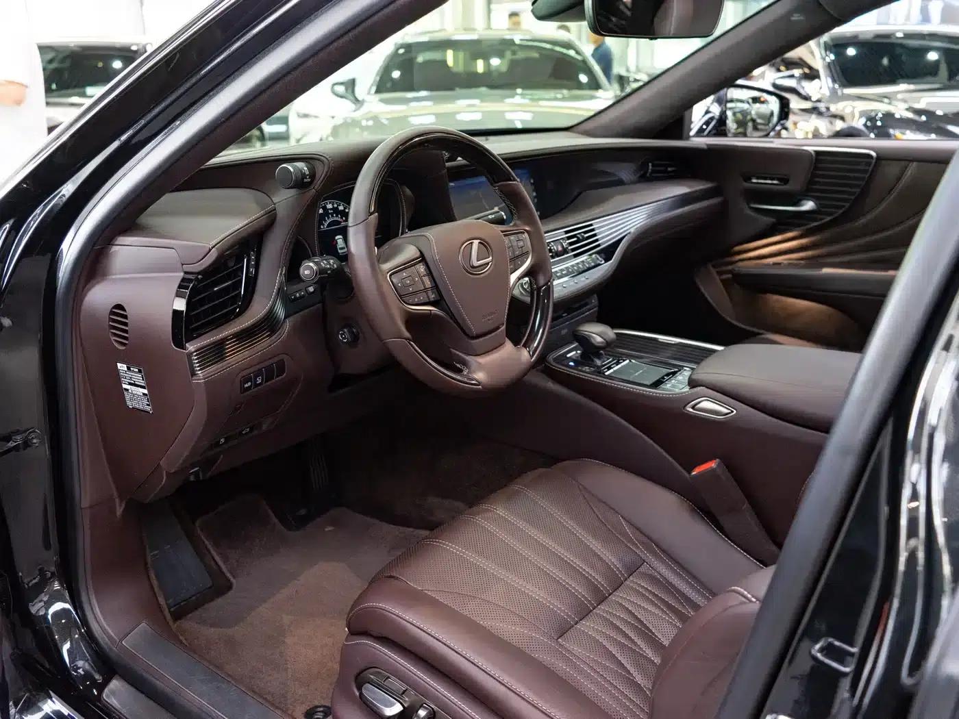 Lexus LS 2018 500h Luxury Edition (China VI Emission Standard) — миниатюра 9