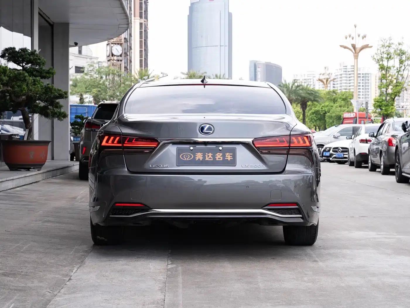 Lexus LS 2021 500h Premium Edition — миниатюра 5