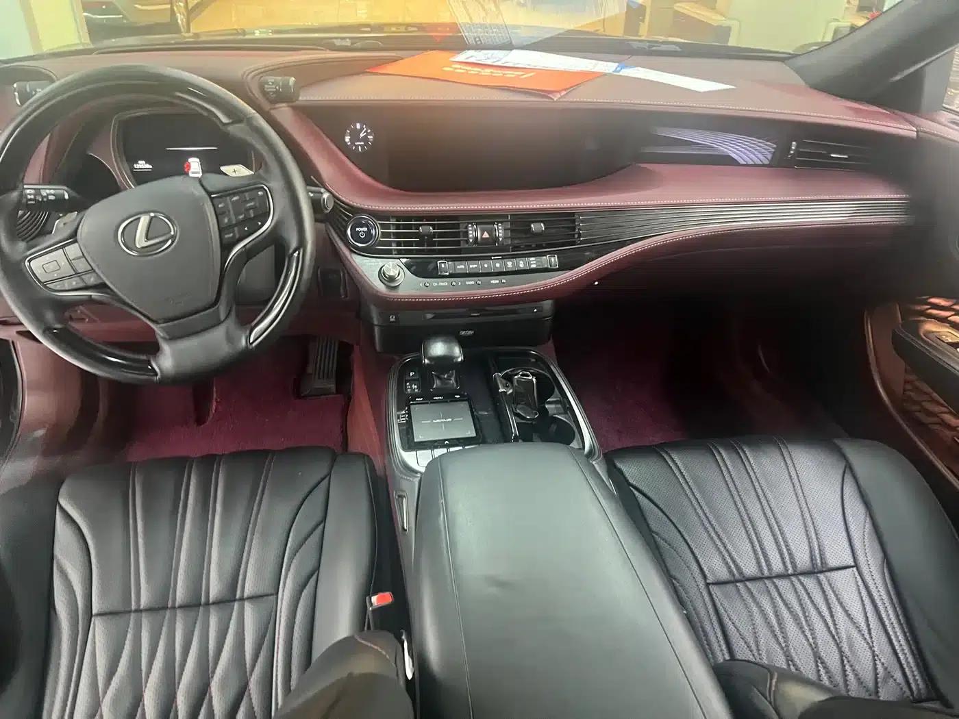 Lexus LS 2018 500h Executive Edition (China V emission standard) — миниатюра 6