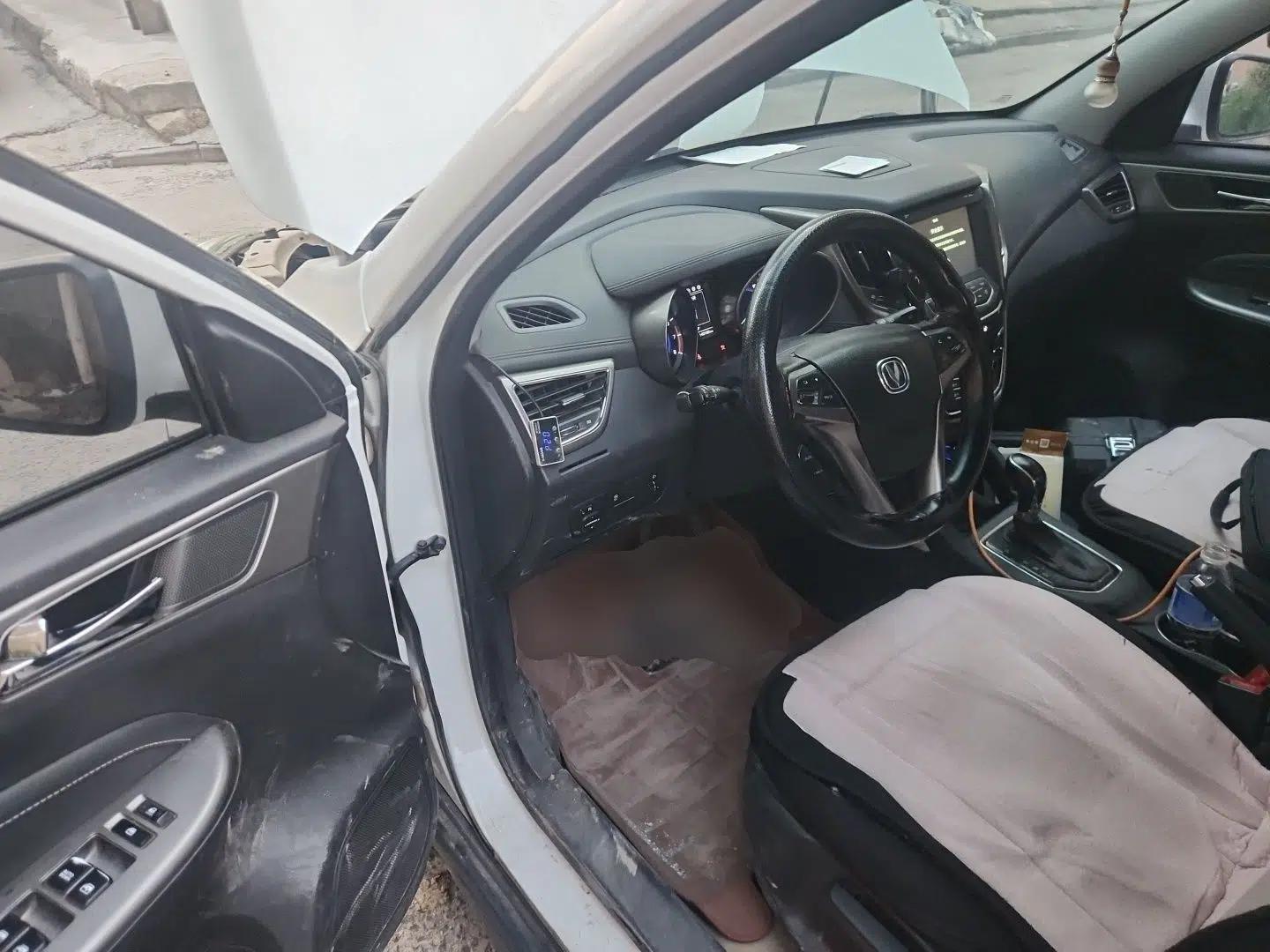 CHANGAN CS35 2017 1.6L Automatic Luxury Model — миниатюра 16